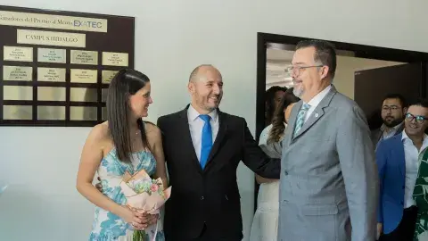 Ingeniero hidalguense es galardonado con el Premio al Mérito EXATEC 