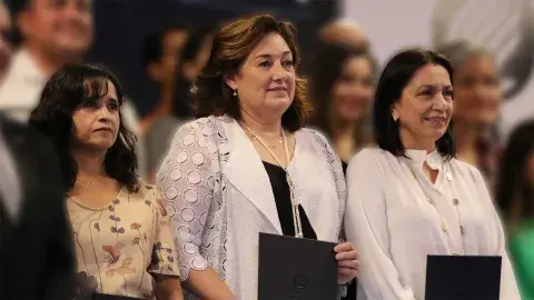 Trayectoria de oro: ellas celebran 30 y 35 años colaborando en el Tec 