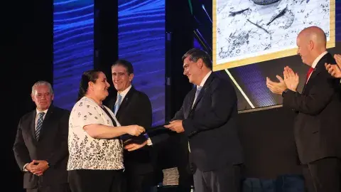 Formadora de estudiantes: profesora Tec cumple 45 años de trayectoria