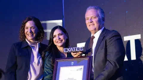 ¡Trayectoria notable! Tec Gdl premia a egresado Alfonso Pompa Padilla