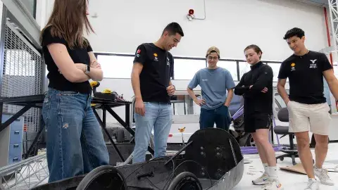 Vuelven a la pista: equipo de Tec Gdl compite en carrera de eficiencia