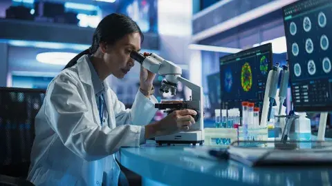 Tec leads global alliance to promote women in STEM careers
