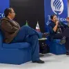 Doctora Ana Meraz y Licenciado Oscar Fidel Gonzales presentando el libro