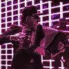 Ulises Lozano es tecladista y acordeonista de Kinky
