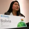 Lily exponiendoen MUN y lista para asistir a MUN HARVARD