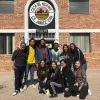 Alumnos y maestro visitan la Casa del Migrante