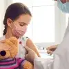 Pediatra de TecSalud explica los aspectos importantes de las vacunas contra el COVID-19 en menores.
