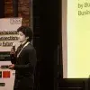 Santiago Rivera en exposición de uno de sus emprendimientos