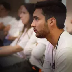 Alumnos participando en el Congreso