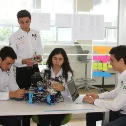 Alumnos de la Escuela de Ingeniería y Ciencias 