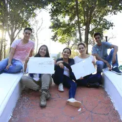 Escudería “Quantum” participa en el desafío tecnológico F1 Schools en México.
