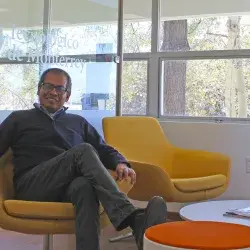 Profesor Carlos Gil
