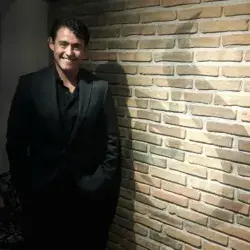 Roberto Bernal Lee