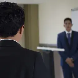 Alumnos de PrepaTec durante debates de TECMUN.