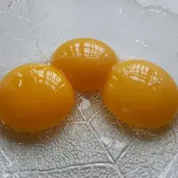 Yema de huevo 
