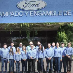 Alumnos participando en ford