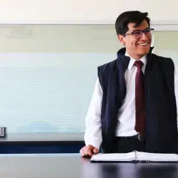 Alumno ganador del segundo lugar en la Olimpiada Nacional de Química