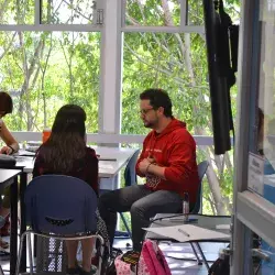 Alumnos en el Taller de Ética rumbo a las elecciones del 2018