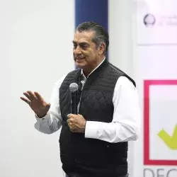 Jaime Rodríguez "El Bronco" en el Tec de Monterrey campus Querétaro