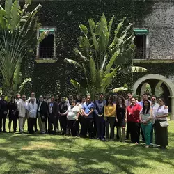 Participantes de la reunión del Laboratorio Binacional