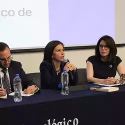 Presentación del libro "100 años de vigencia de la Constitución Mexicana"