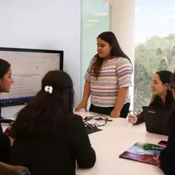 Durante la planeación de la Iniciativa de Ley.