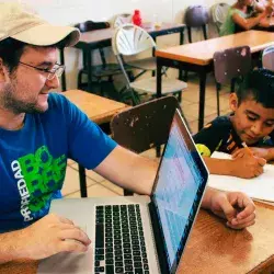 Violines por la Paz: la asociación que nació para enseñar a niños