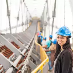 Mujeres en ingeniería civil