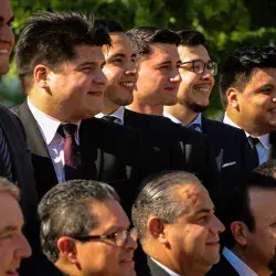 Foto alumnos graduandos