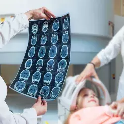 Parches que podrían curar el cáncer cerebral infantil