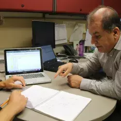 Recibe profesor de Tec Guadalajara premio nacional al Mérito Académico