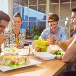 ¿Quieres rendir todo el día en el trabajo? Mejora tu alimentación