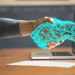 Conoce 4 grandes aplicaciones de la inteligencia artificial en la vida diaria.