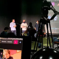 Alumnos del Tec aprenden sobre narrativas audiovisuales en reto.