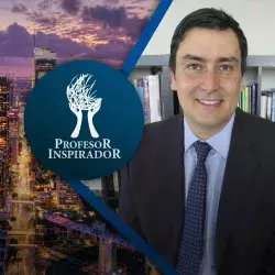 Roberto Ponce: destaca su labor como docente e investigador