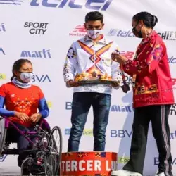 ¡Aguerrida! Colaboradora de Tec Puebla sube al podio en Maratón CDMX