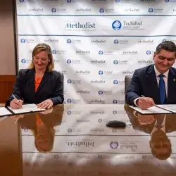 TecSalud renueva alianza con Hospital Metodista de Houston