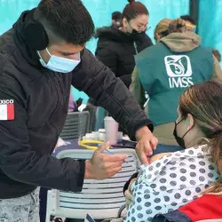 Apoya campus Monterrey en vacunación de refuerzo a personal educativo