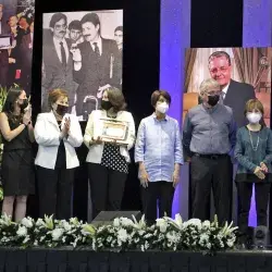 Reconocen legado de Ramón de la Peña Manrique