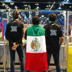 Equipo Lambot de robótica FIRST de PrepaTec en el mundial de robótica FIRST en Houston