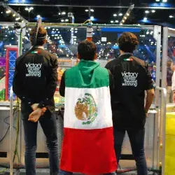 Equipo Lambot de robótica FIRST de PrepaTec en el mundial de robótica FIRST en Houston
