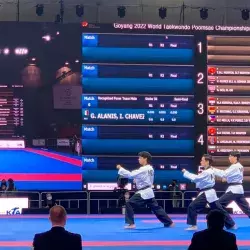 Entrega estudiante del Tec bronce a México en Mundial de Taekwondo