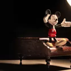 Mickey Mouse, Disney, egresada Tec CEM