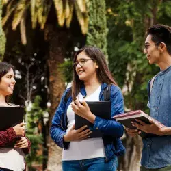 Conoce la nueva convocatoria de la beca Rise, un apoyo global de por vida para jóvenes con liderazgo