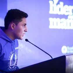 Yovanni Guerrero durante presentación de Líderes del Mañana