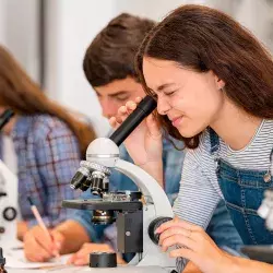 ¡Oro Nacional! Alumna de PrepaTec Metepec gana Olimpiada de Biología