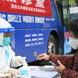Repunte de casos en China de COVID-19