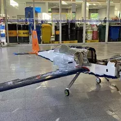 Jóvenes ingenieros del Tec Querétaro construyen avión a escala