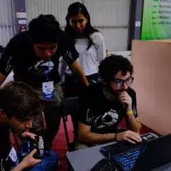 ¡Conquistan! Alumnos de Tec Guadalajara destacan en torneo de robótica