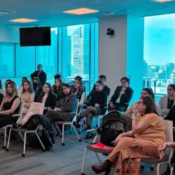 Estudiantes del Tec de Monterrey durante la misión comercial en Toronto